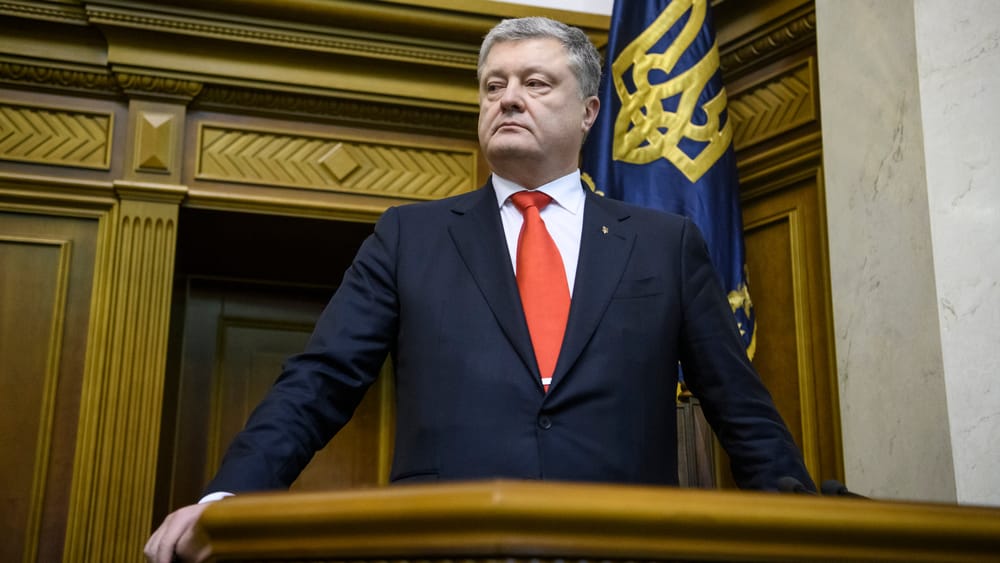 Wie Poroschenko versucht, in der Ukraine wieder an Macht zu gewinnen | Von Thomas Röper Beitragsbild