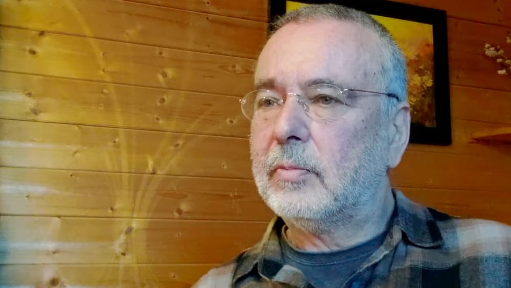 Spotlight: Dr. Andreas Peglau über massenhafte Traumatisierungen durch Krieg Beitragsbild