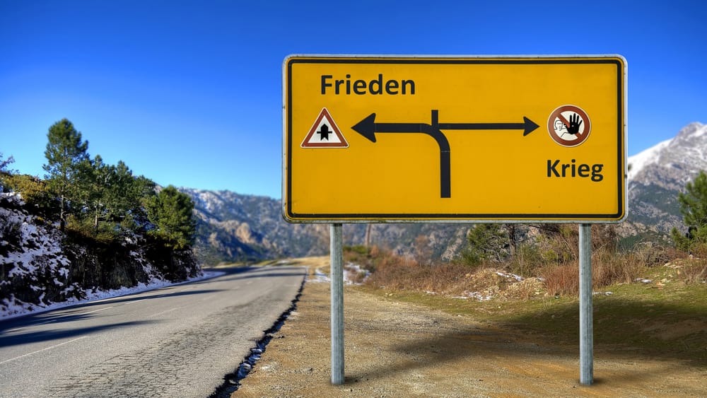“Die Friedensuntüchtigen“ von Uwe Froschauer Beitragsbild