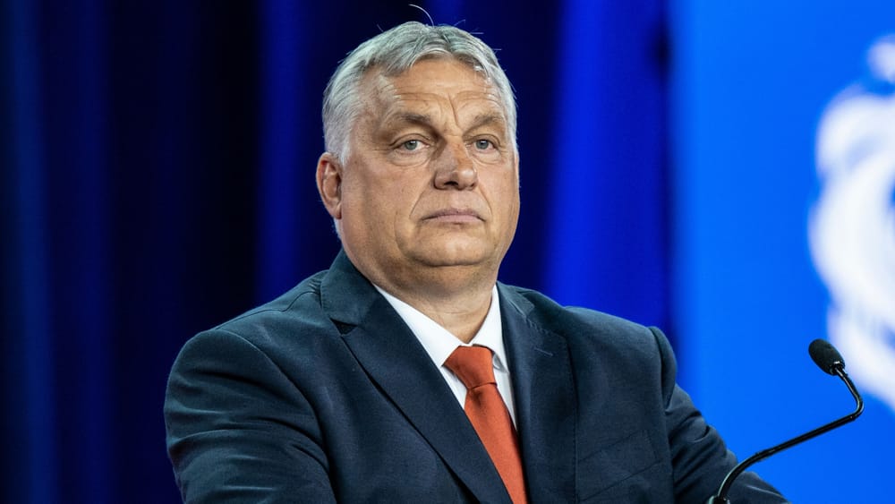Orban wankte – und fiel | Von Tilo Gräser Beitragsbild