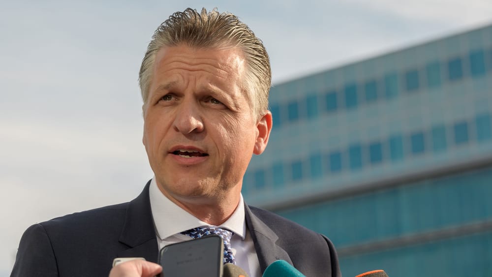 Frei bringt Bundeszwang gegen mögliche AfD-Landesregierung ins Spiel Beitragsbild