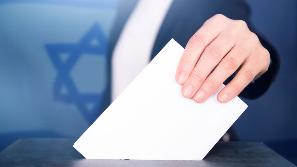 Patt nach Israel-Wahl: Netanjahu und Eisenkot beanspruchen Regierungsbildung Beitragsbild