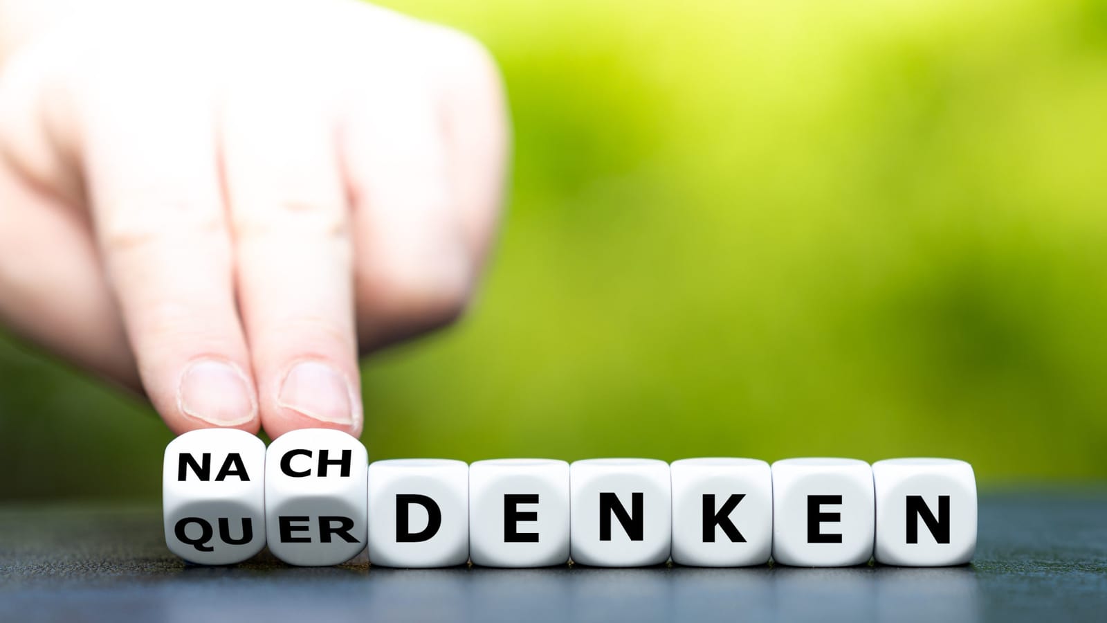 „QUERDENKEN. Wir sind wieder da.“