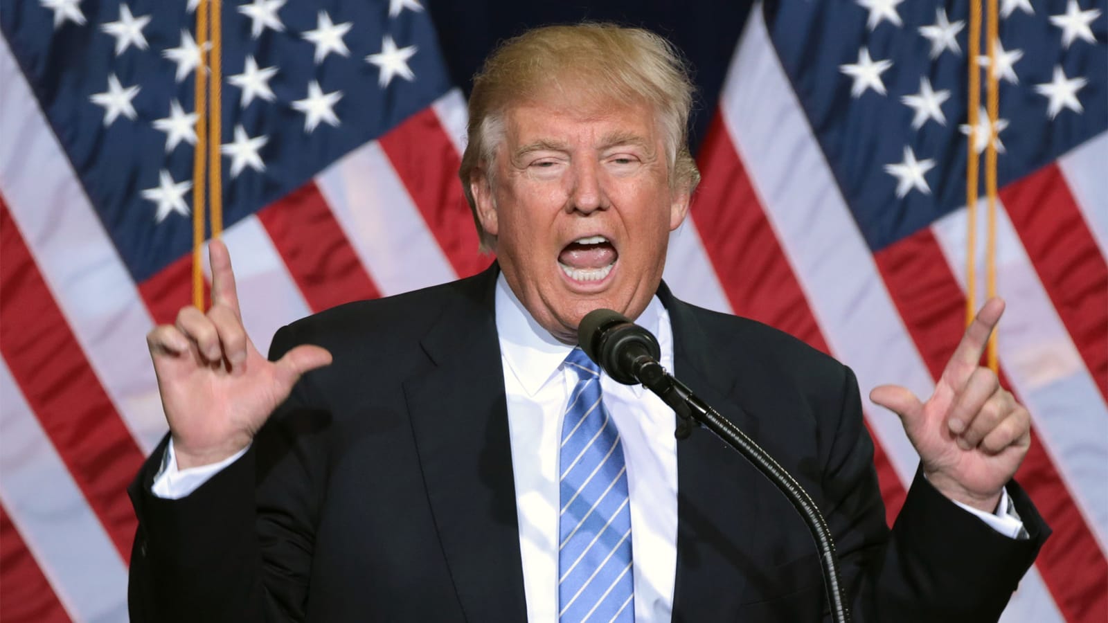 Trump unterzeichnet US-Sanktionspaket gegen Russland